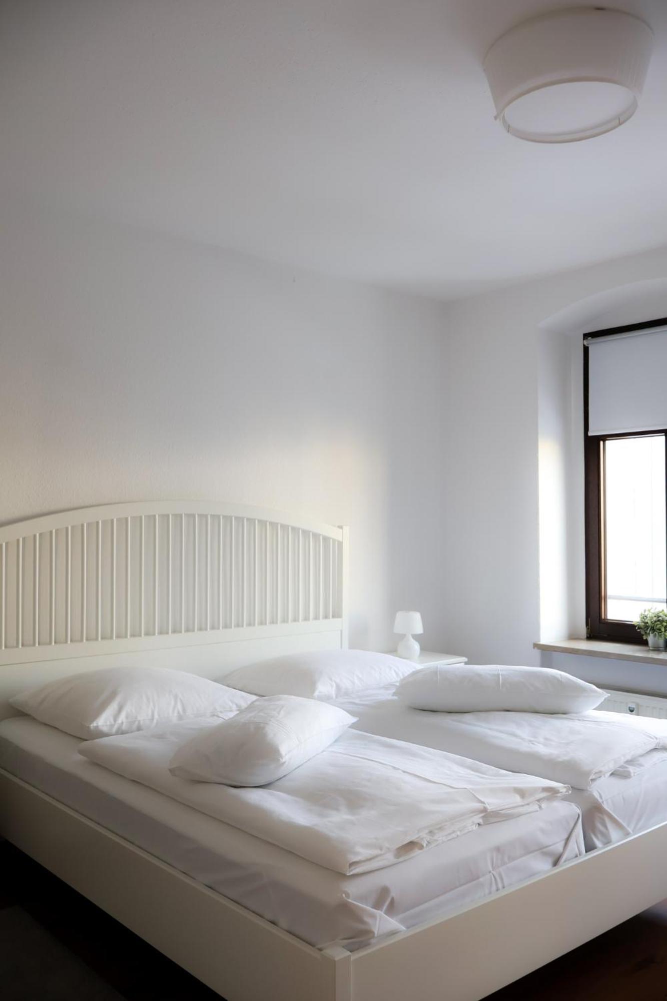 Alexxanders Apartments & Studios Chemnitz  Pokoj fotografie
