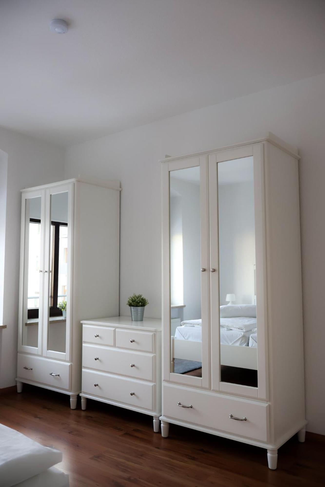 Alexxanders Apartments & Studios Chemnitz  Pokoj fotografie