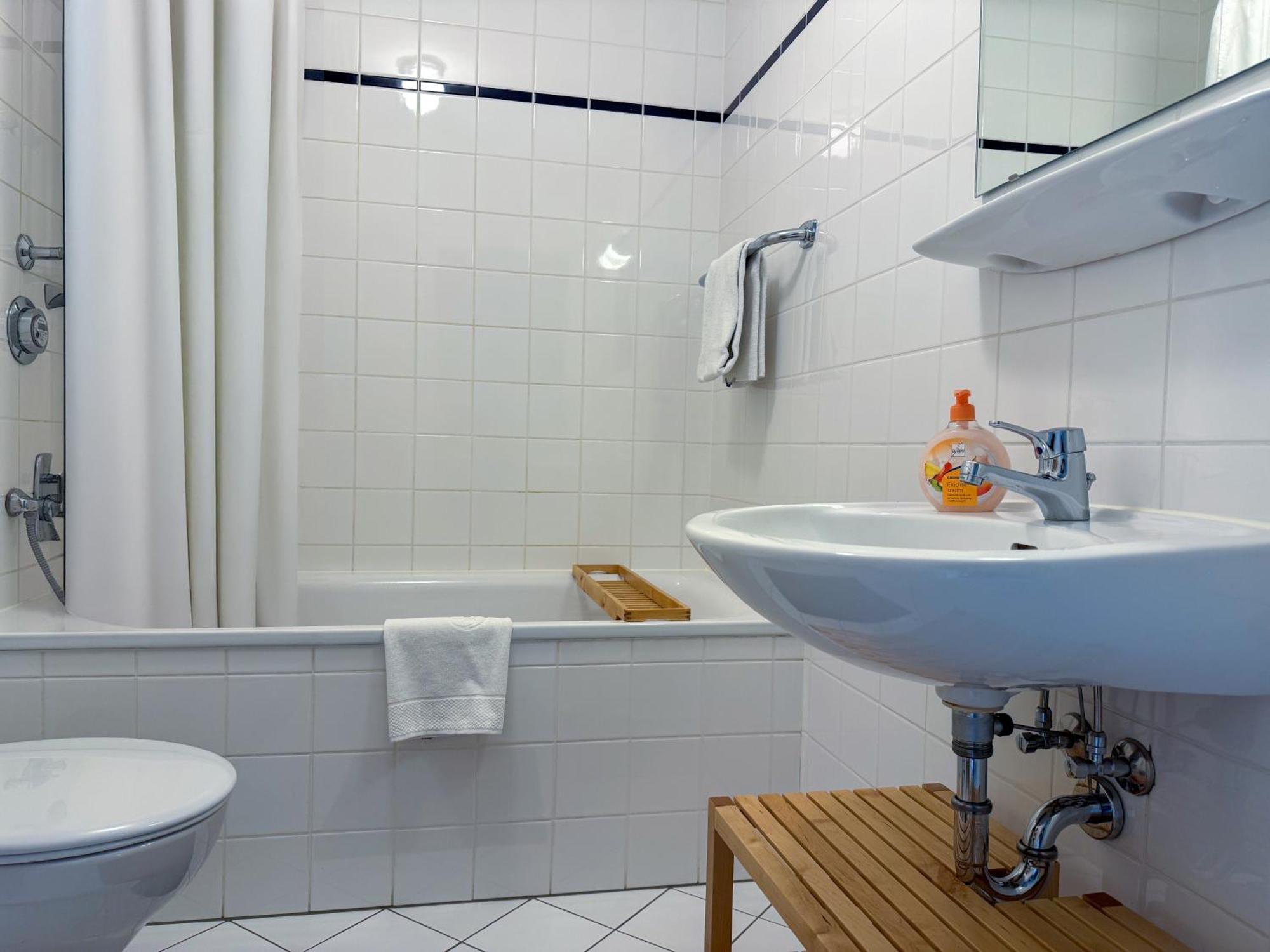 Alexxanders Apartments & Studios Chemnitz  Pokoj fotografie