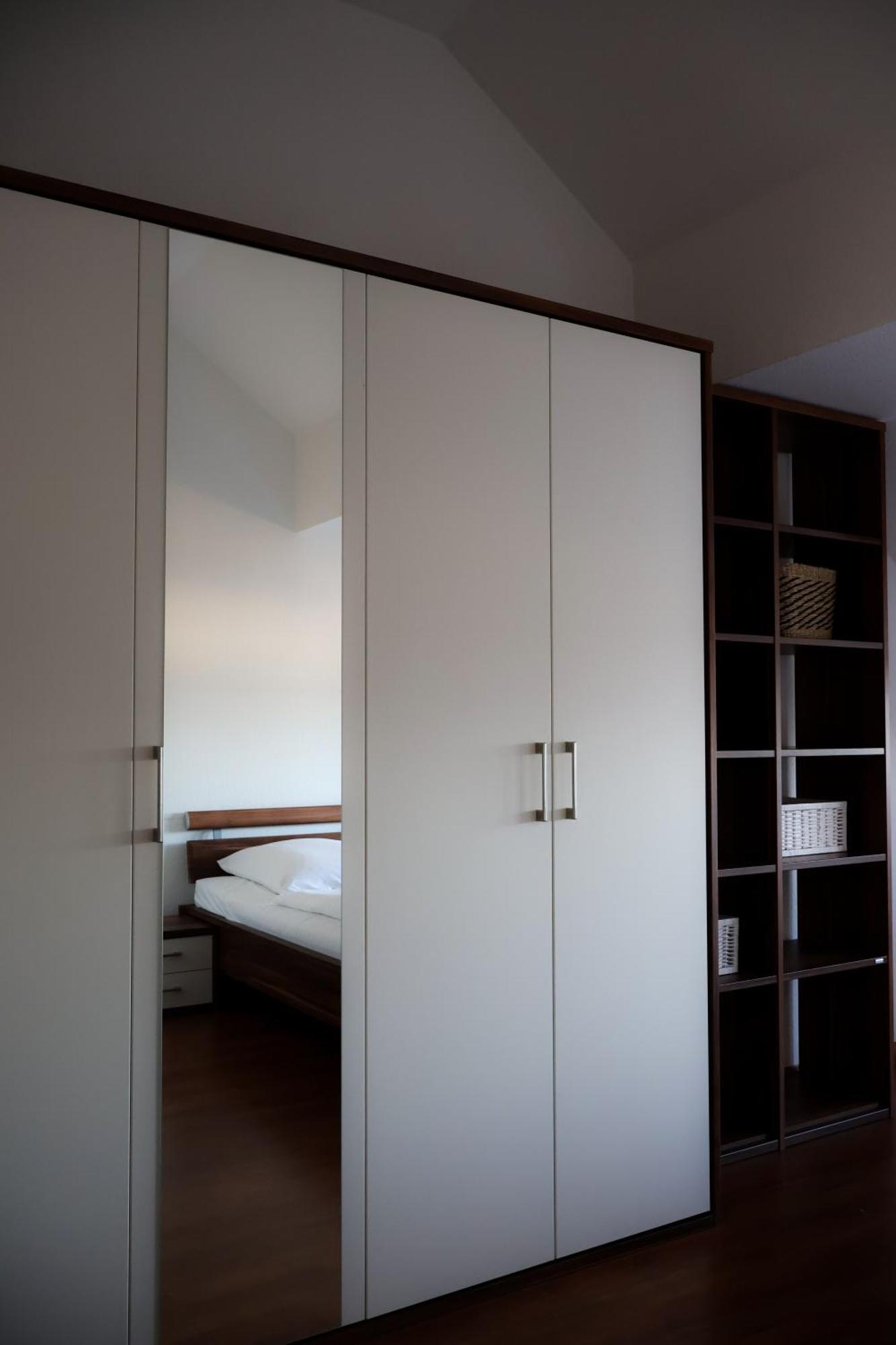Alexxanders Apartments & Studios Chemnitz  Pokoj fotografie